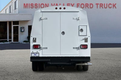 2026 Ford E-350SD Base Cutaway HR Royal KUV