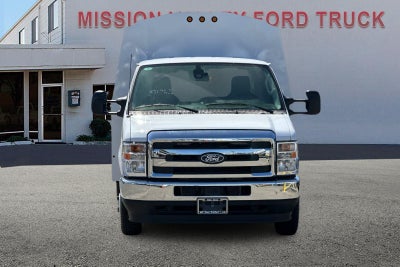 2026 Ford E-350SD Base Cutaway Royal KUV HR