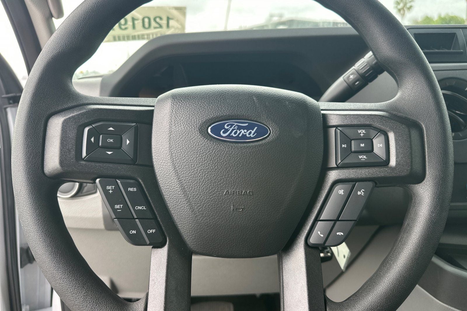 2026 Ford E-350SD Base Cutaway Knapheide KUV129SU