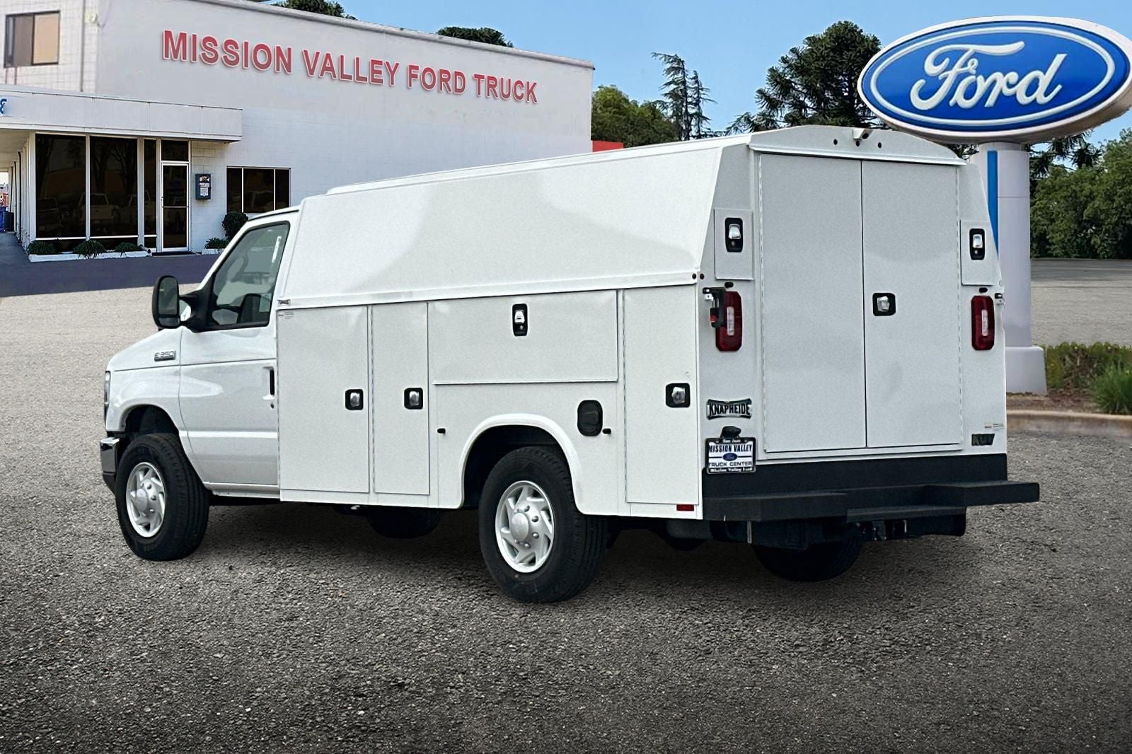2026 Ford E-350SD Base Cutaway Knapheide KUV129SU