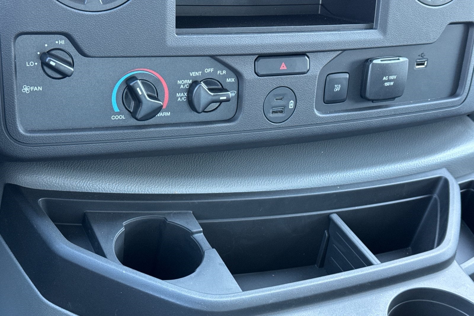 2026 Ford E-450SD Base 16' Marathon Box Truck