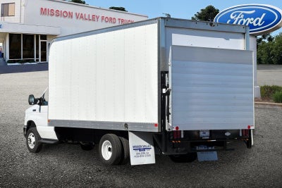 2026 Ford E-450SD Base 16' Marathon Box Truck