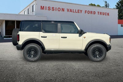2026 Ford Bronco Badlands