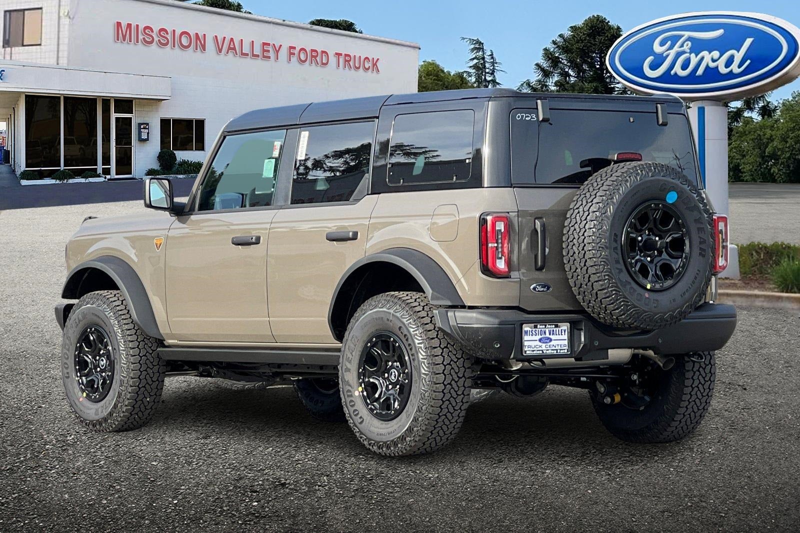 2025 Ford Bronco Badlands