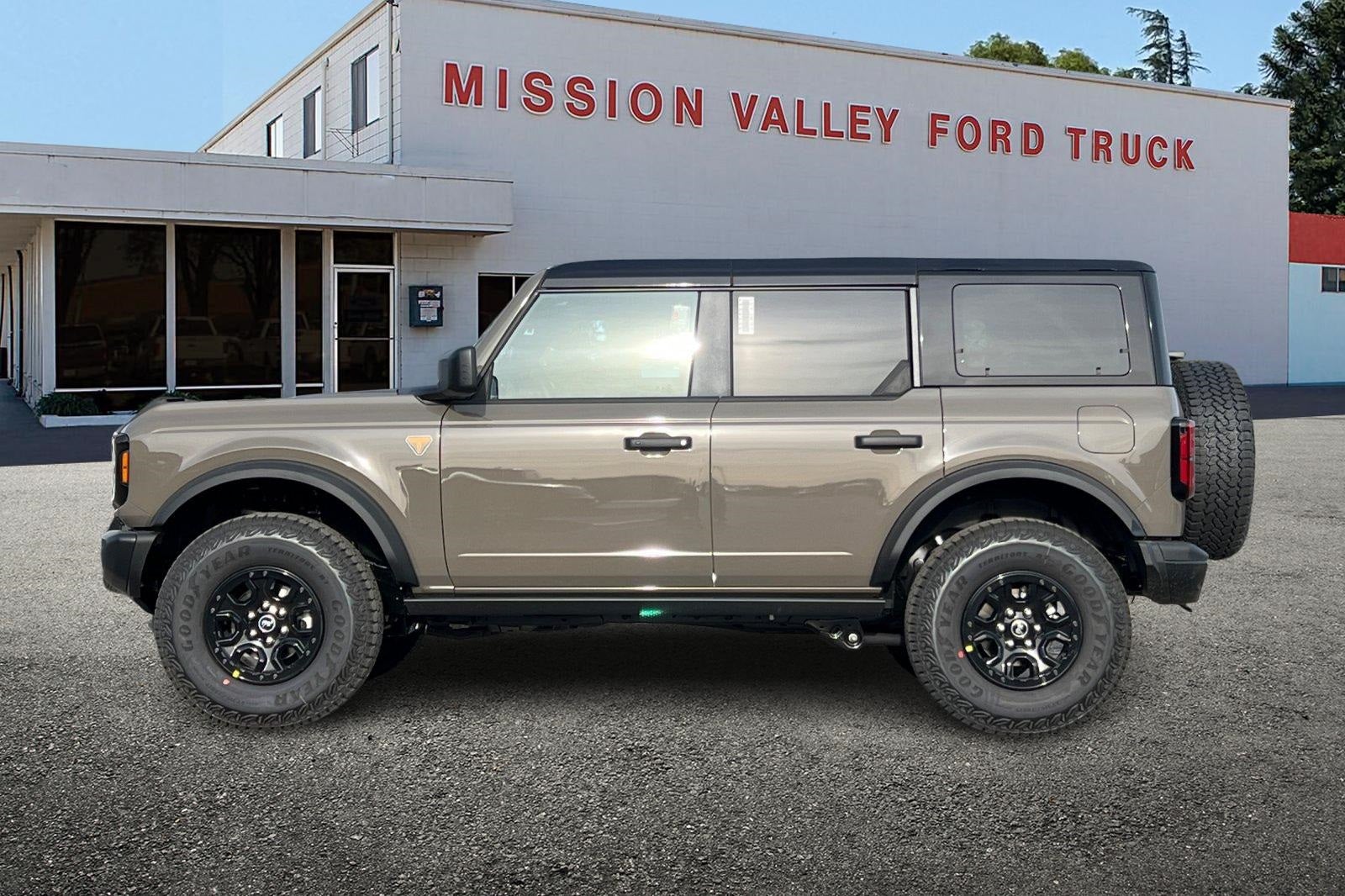 2025 Ford Bronco Badlands