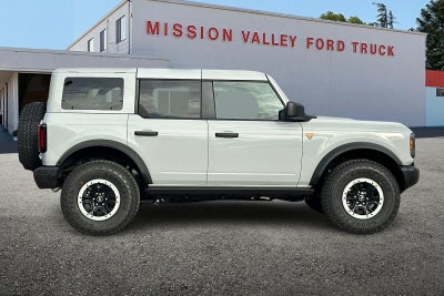 2026 Ford Bronco Badlands