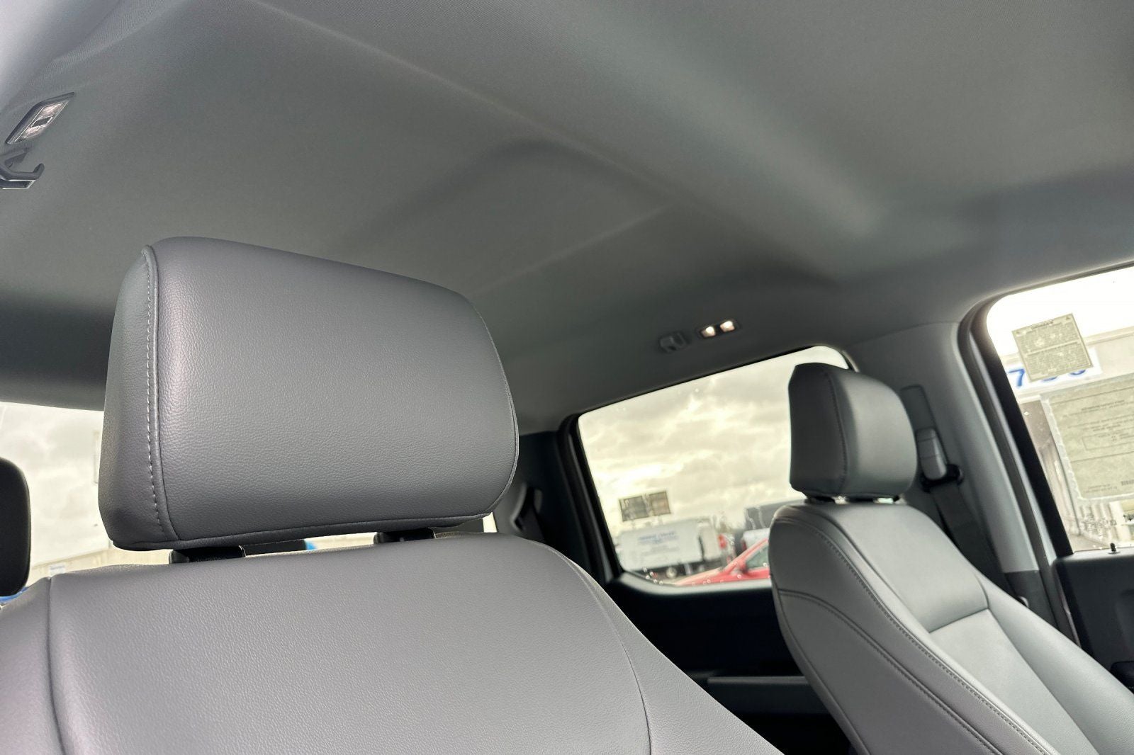 2024 Ford F-150 Lightning Pro