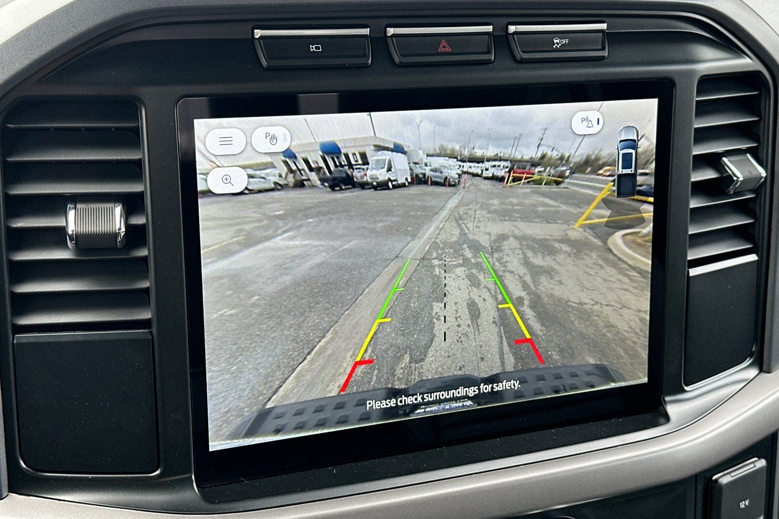 2024 Ford F-150 Lightning Pro