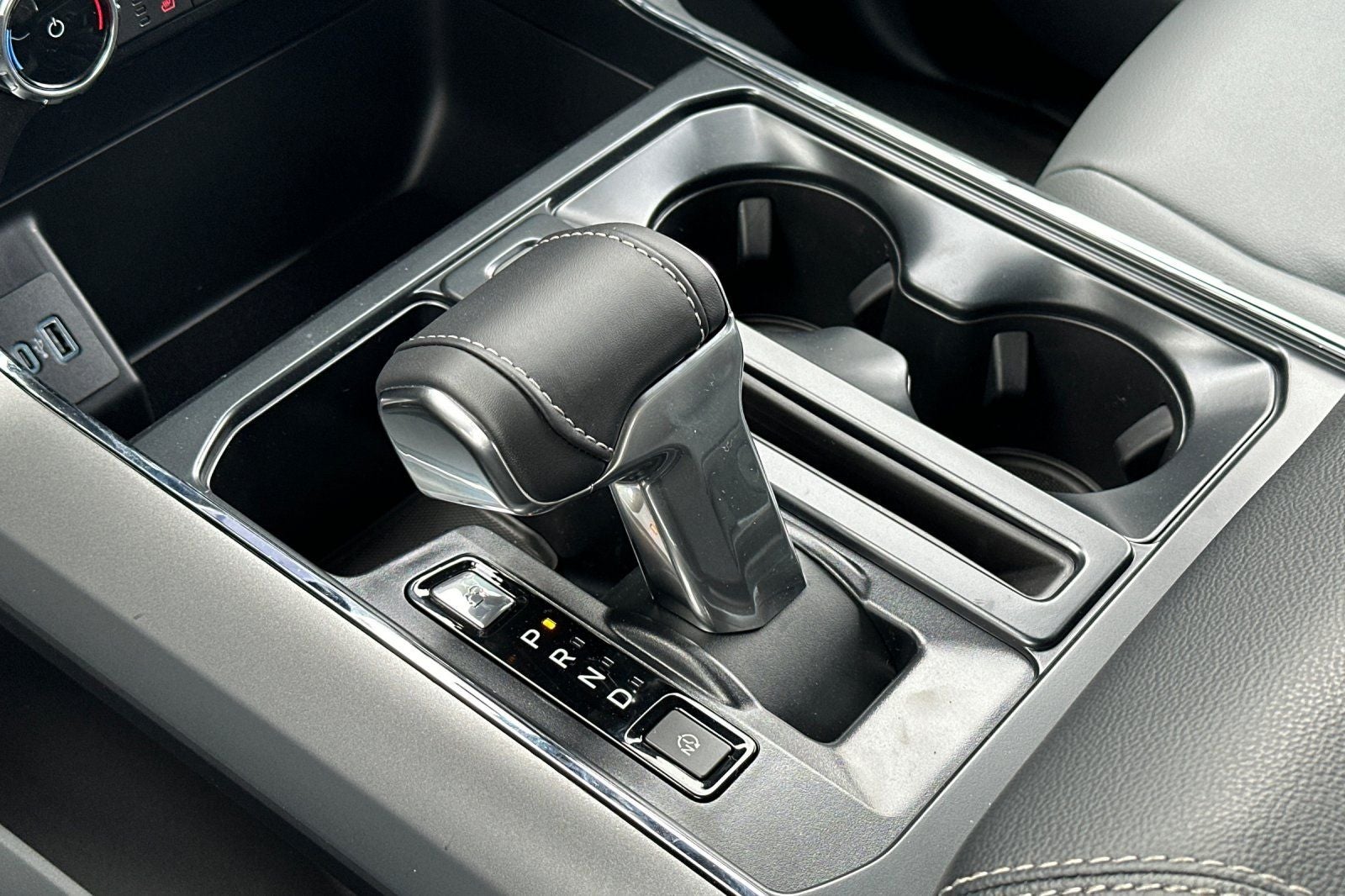 2024 Ford F-150 Lightning Pro