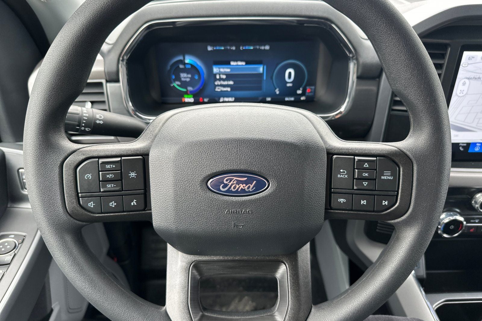 2024 Ford F-150 Lightning Pro