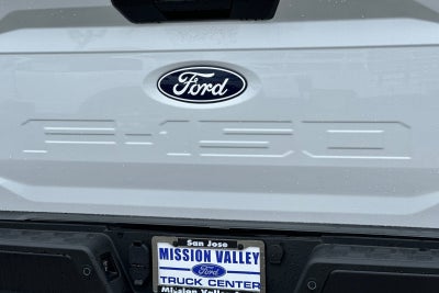 2024 Ford F-150 Lightning Pro