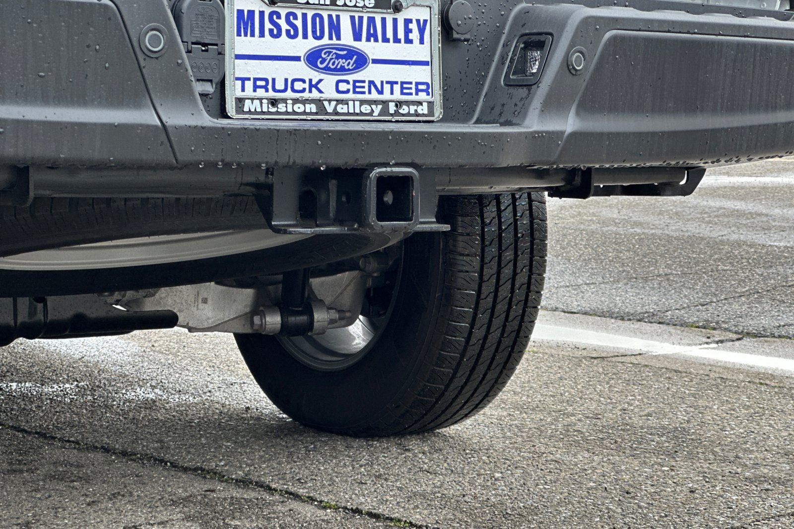 2024 Ford F-150 Lightning Pro