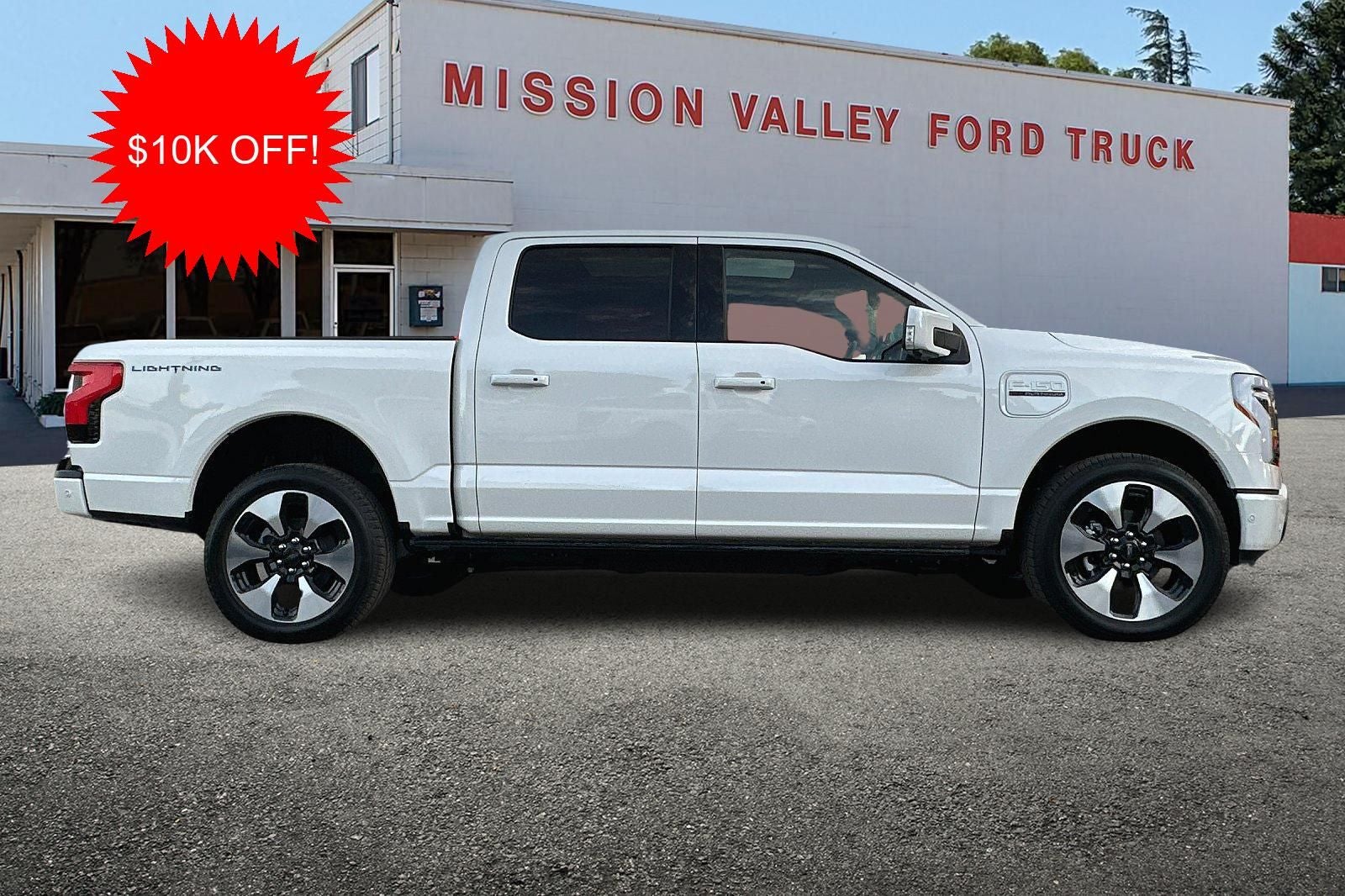 2023 Ford F-150 Lightning Pro