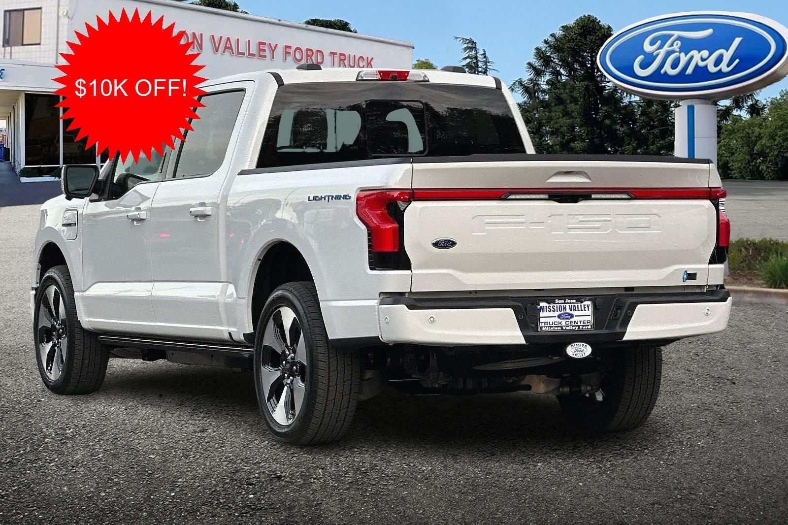 2023 Ford F-150 Lightning Pro