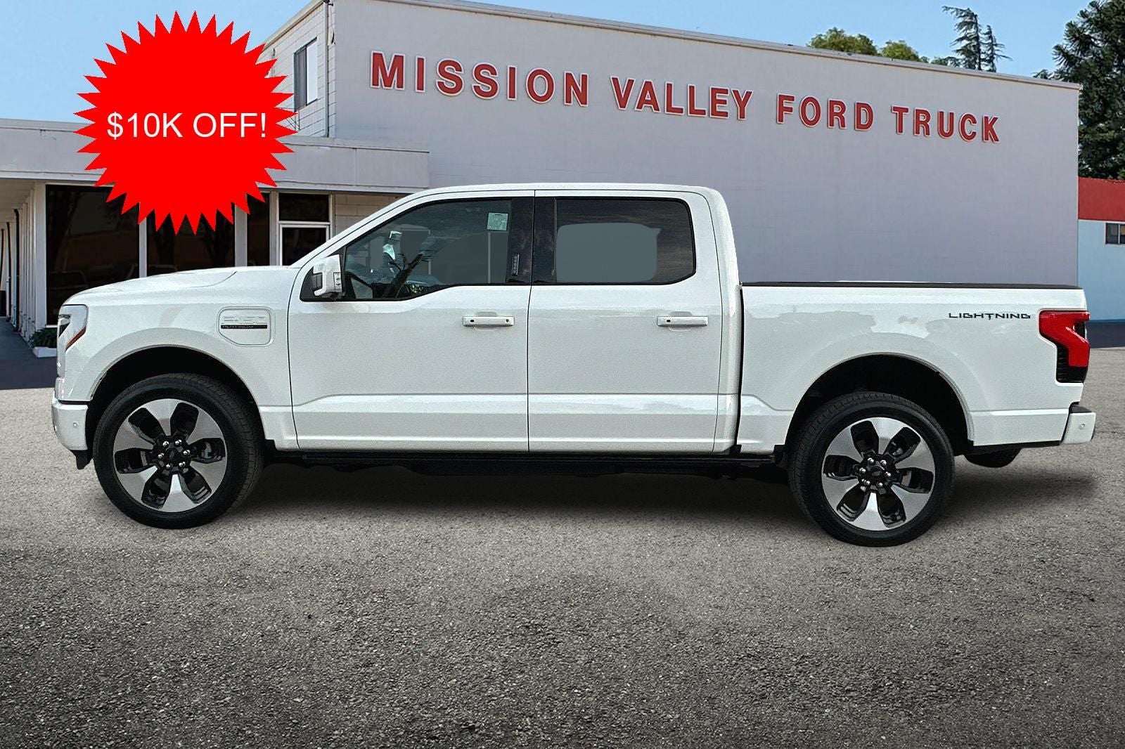 2023 Ford F-150 Lightning Pro