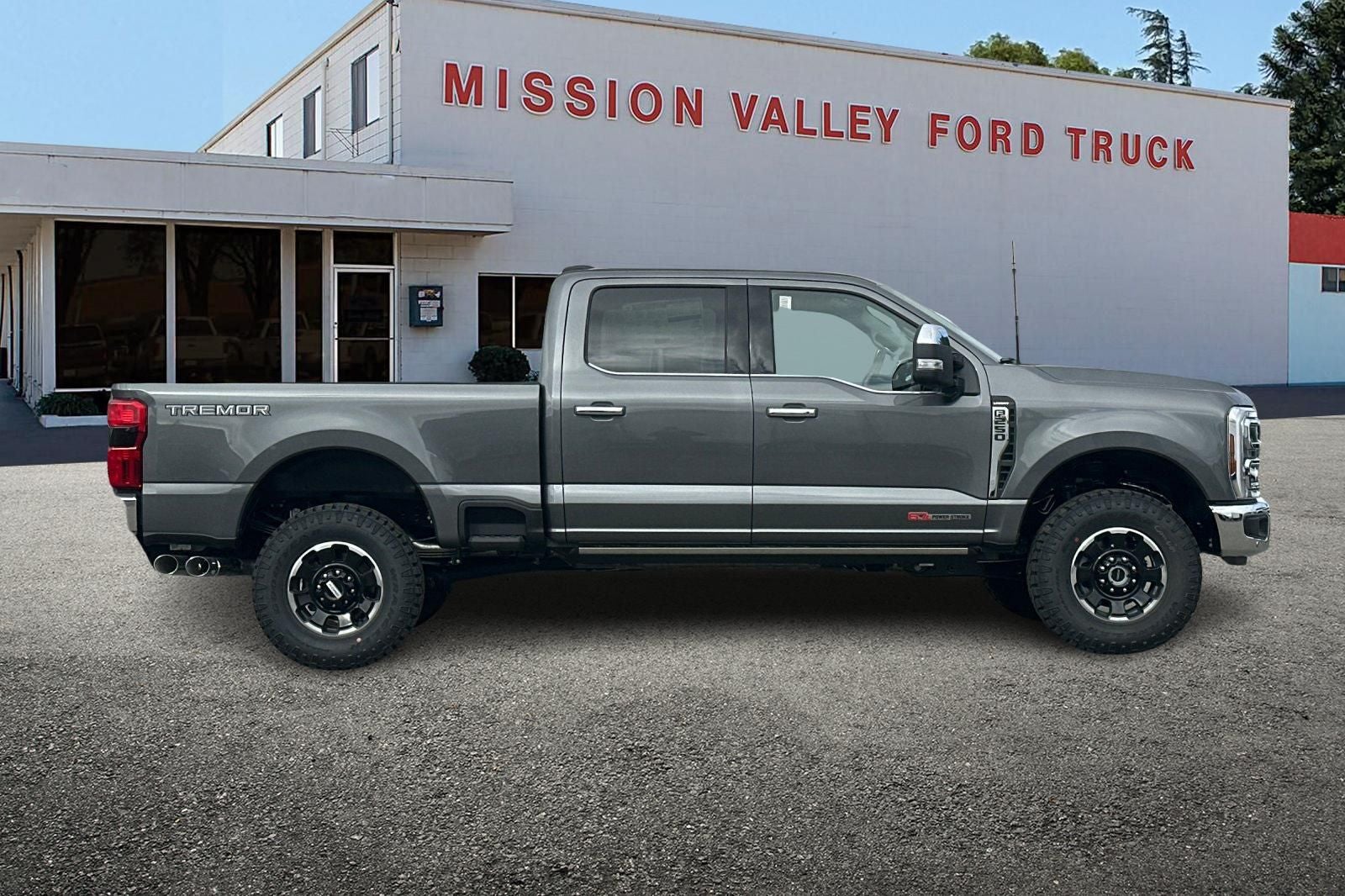 2026 Ford F-250SD Lariat