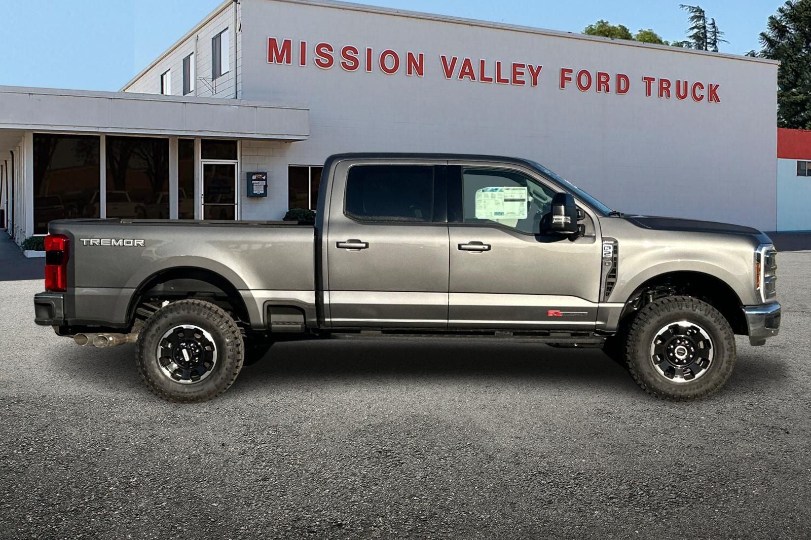 2026 Ford F-250SD Lariat