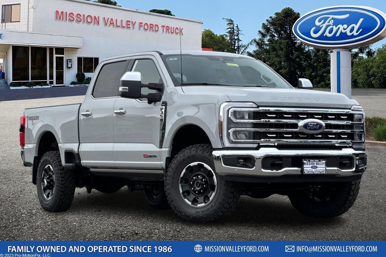 2026 Ford F-350SD Lariat