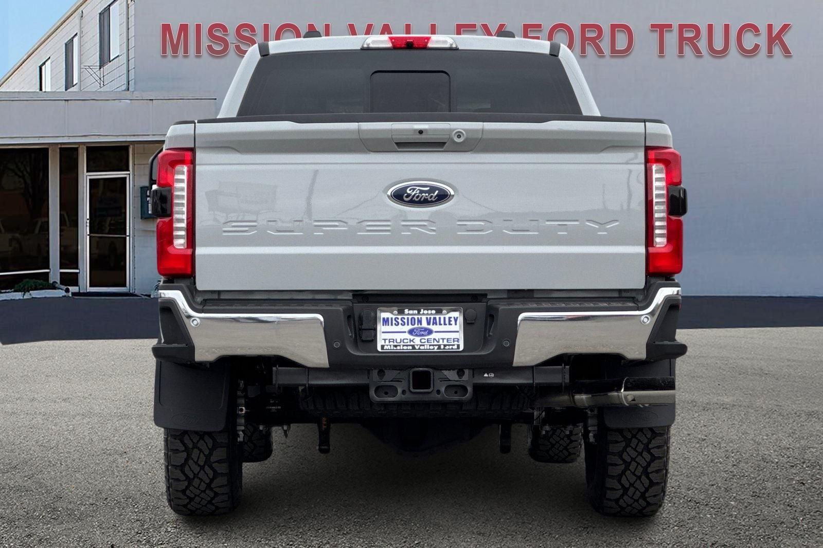 2026 Ford F-350SD Lariat