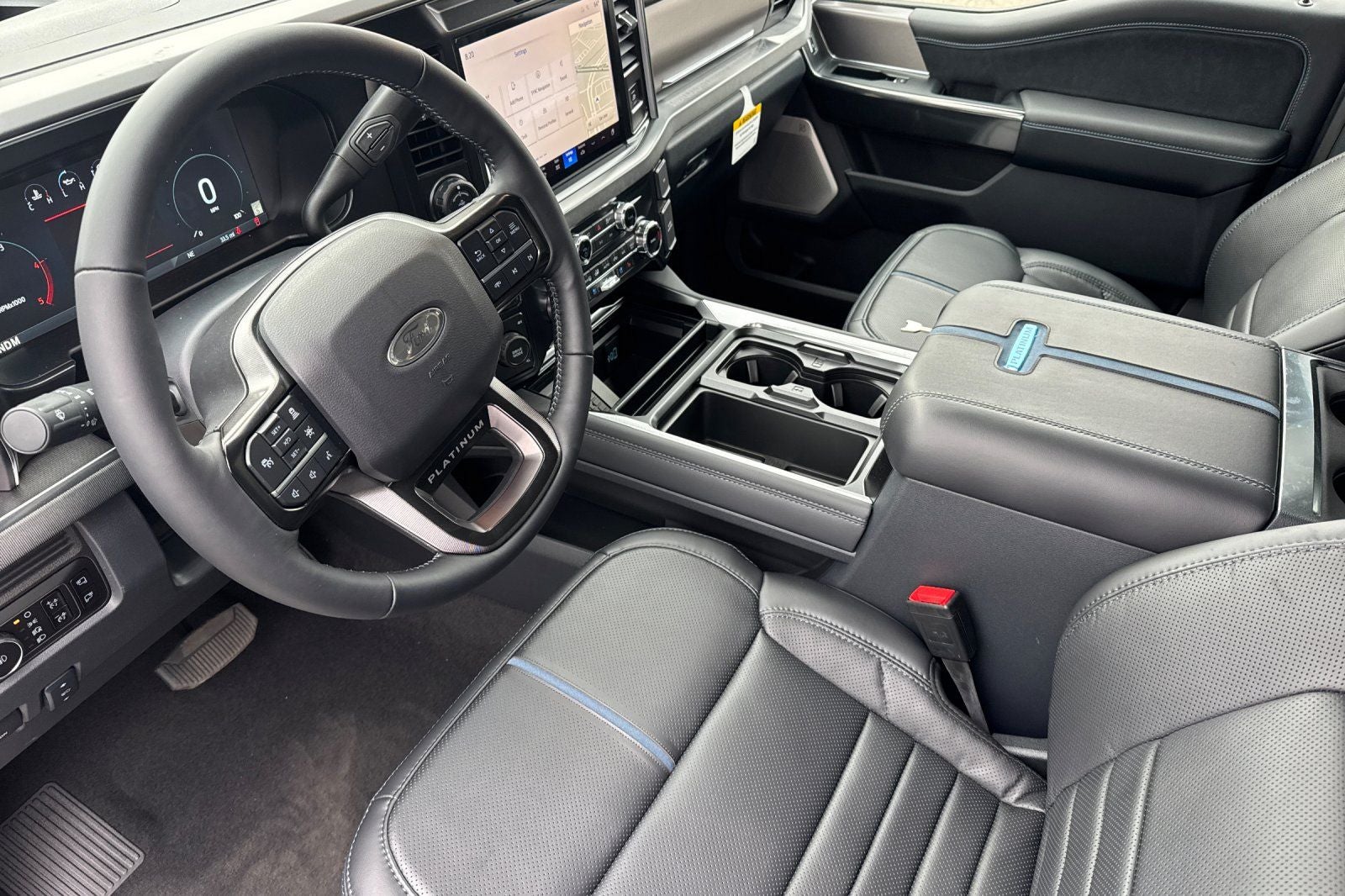 2026 Ford F-350SD Platinum DRW