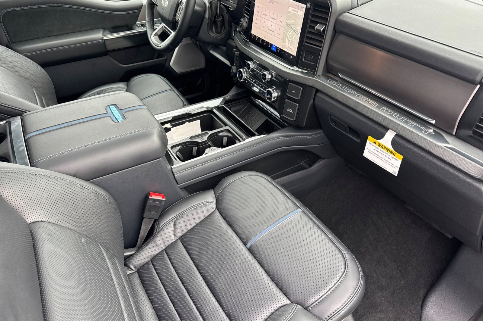 2026 Ford F-350SD Platinum DRW
