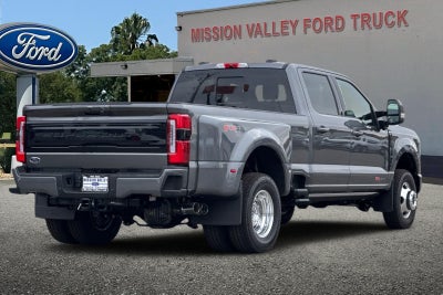 2026 Ford F-350SD Platinum DRW