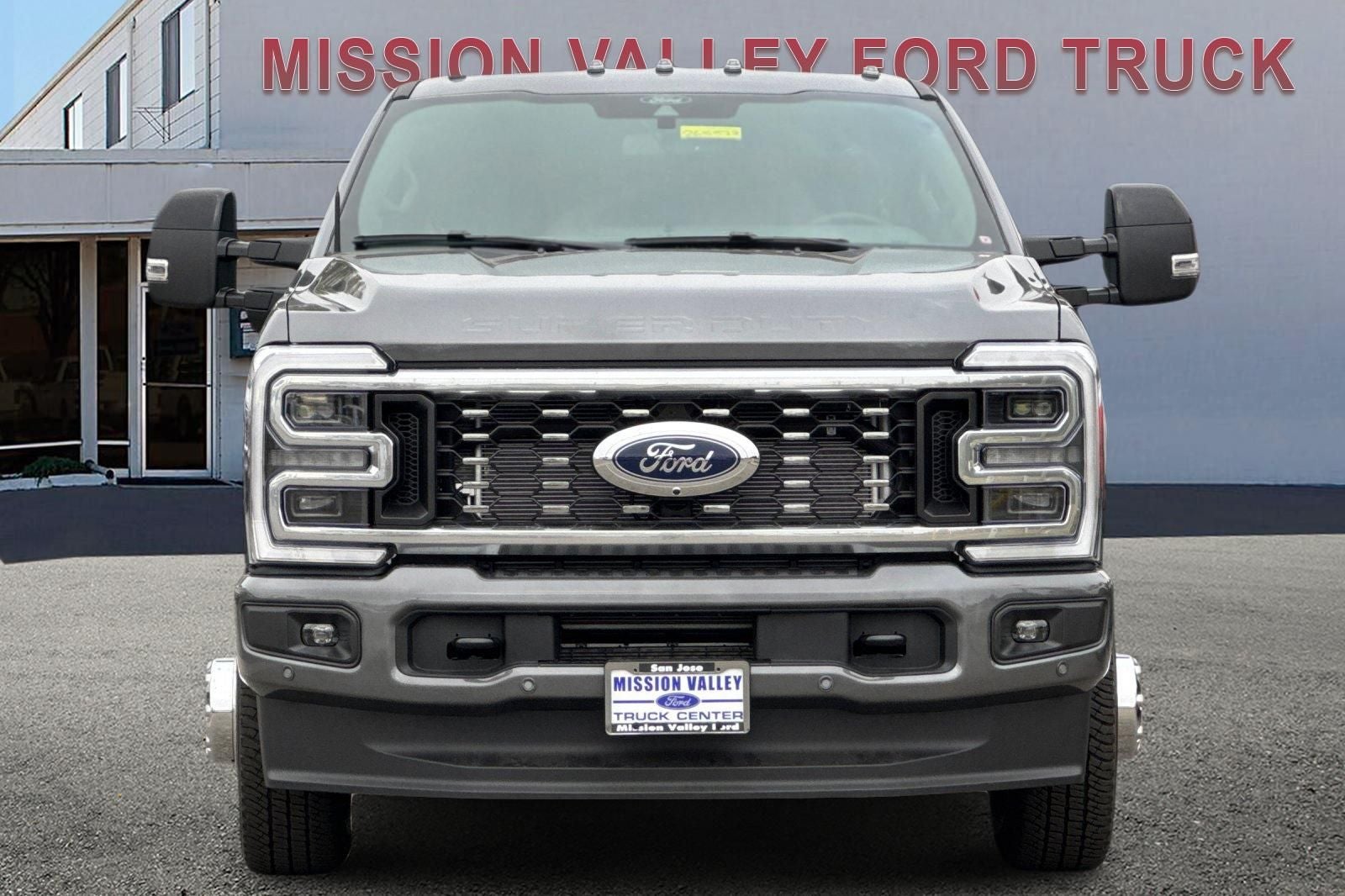 2026 Ford F-350SD Platinum DRW