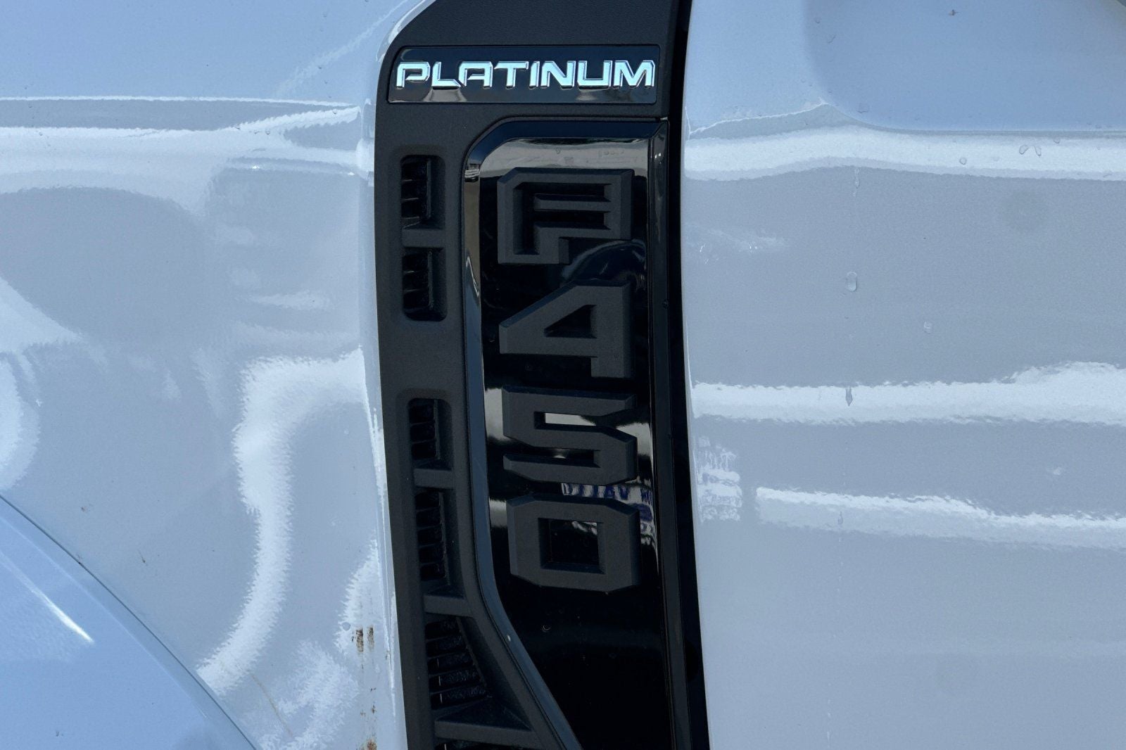 2026 Ford F-450SD Platinum DRW
