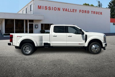 2026 Ford F-450SD Platinum DRW