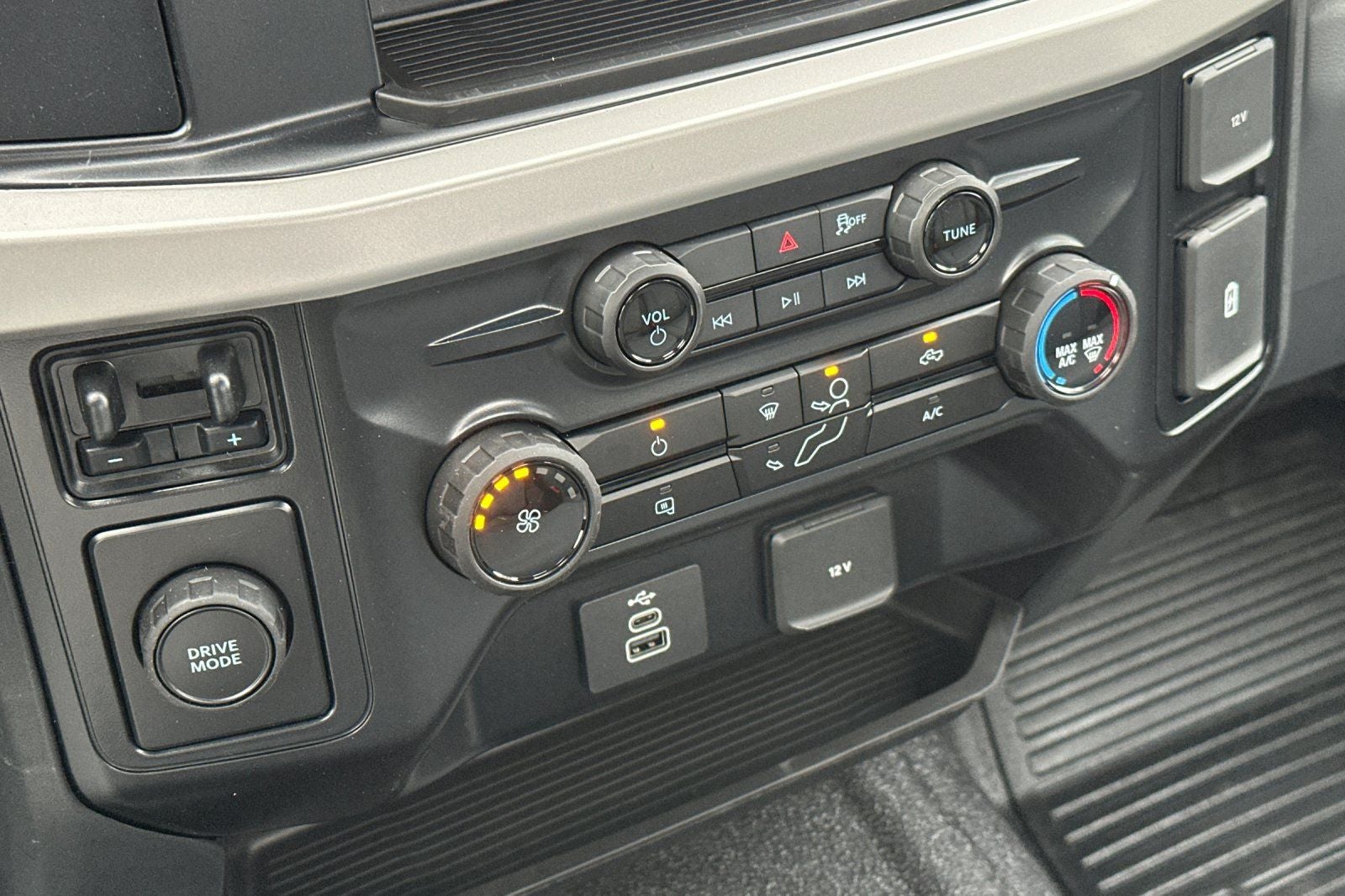 2027 Ford F-250SD XL