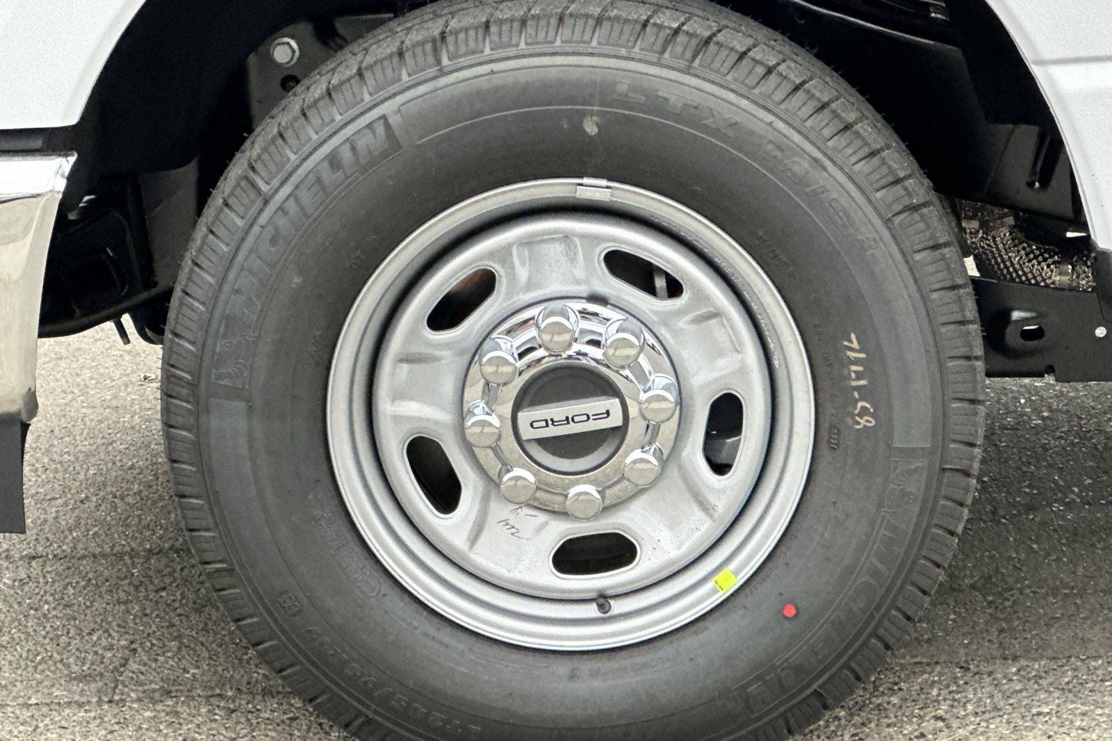 2027 Ford F-250SD XL