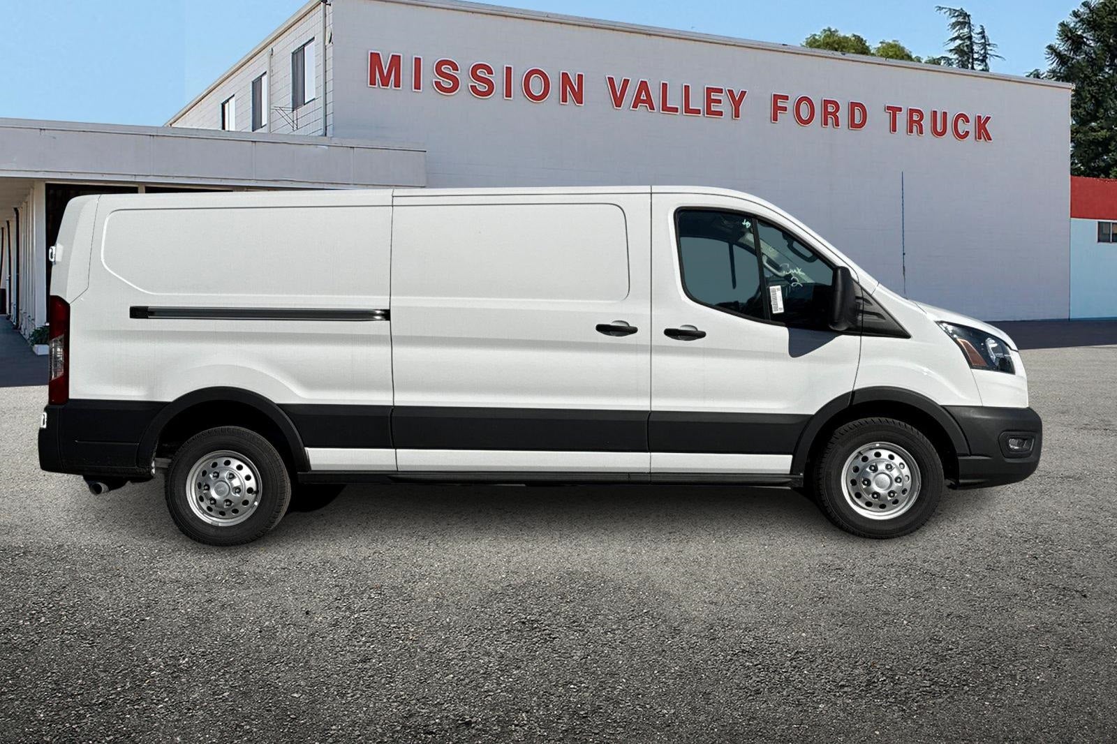 2025 Ford Transit-350 Base