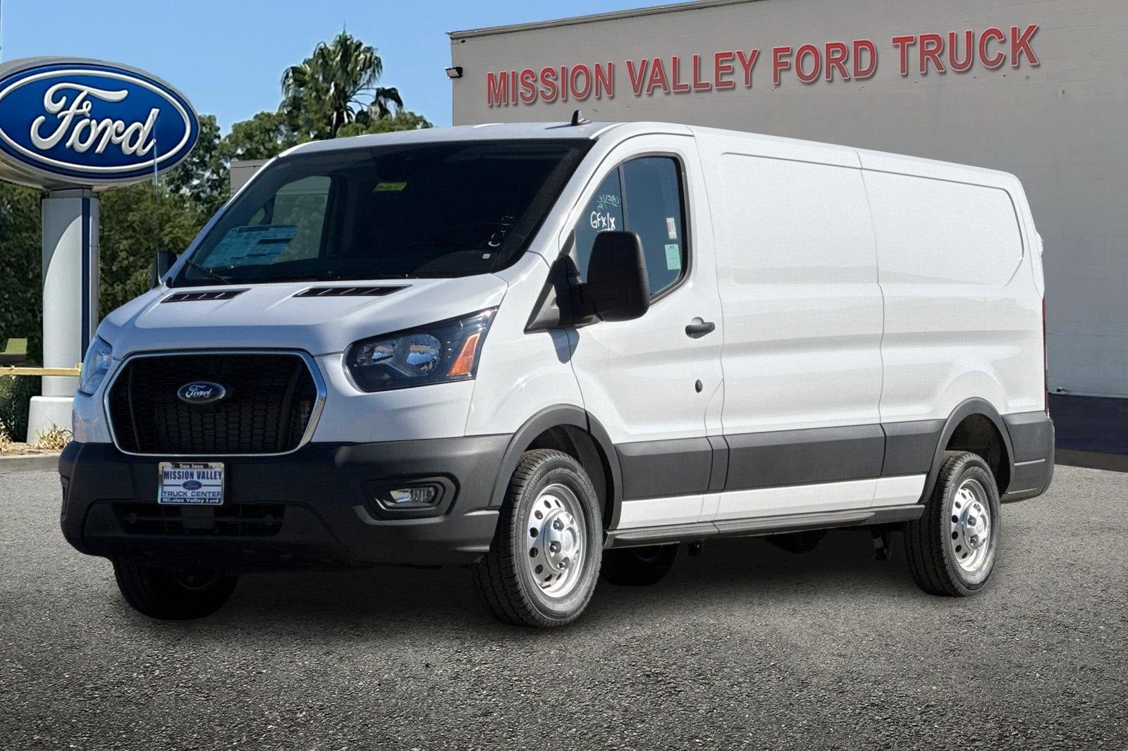 2025 Ford Transit-350 Base