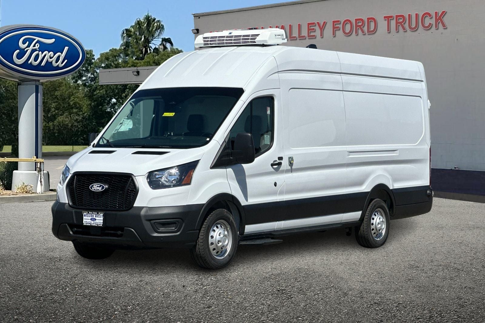 2026 Ford Transit-350 Base Thermo King Reefer