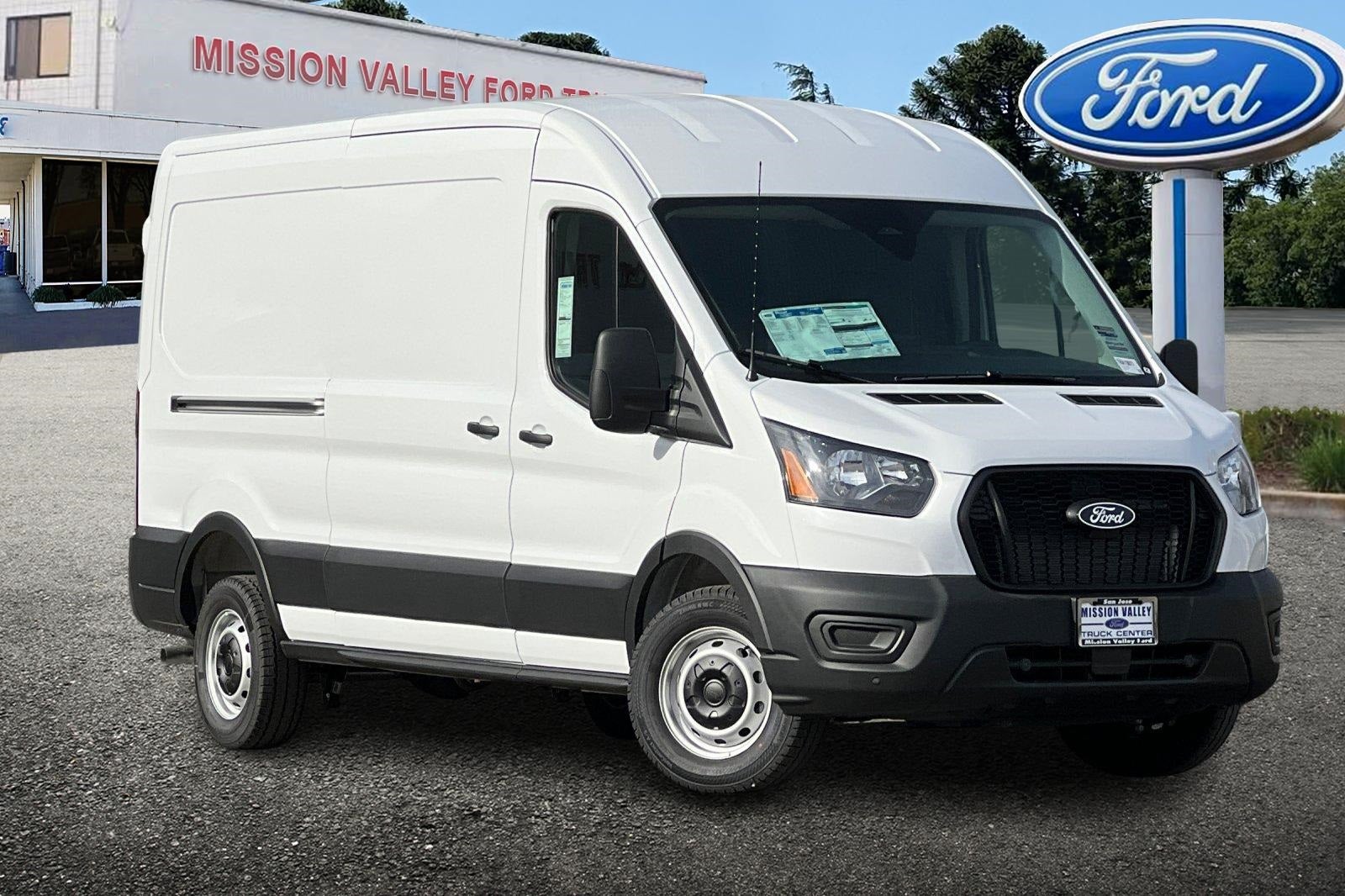 2026 Ford Transit-250 Base