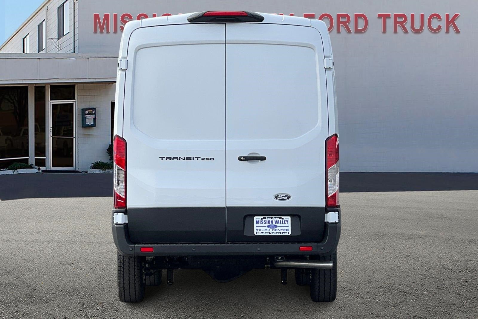 2026 Ford Transit-250 Base