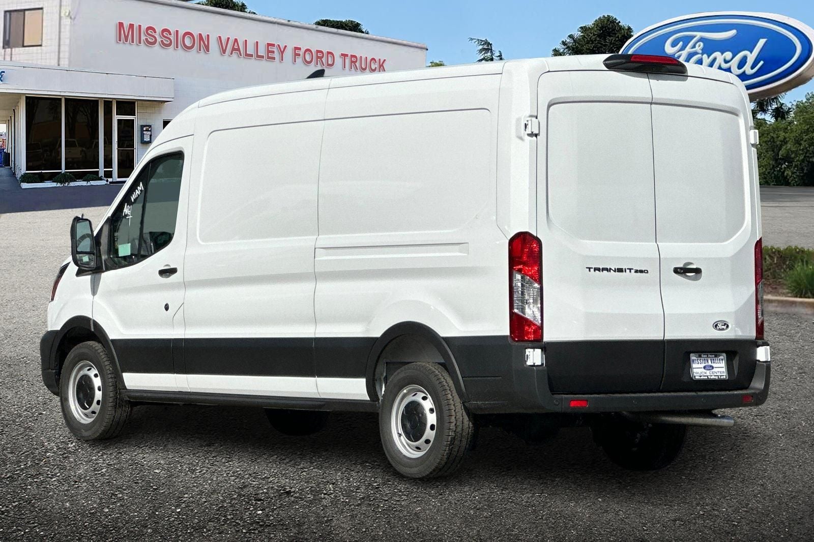 2026 Ford Transit-250 Base