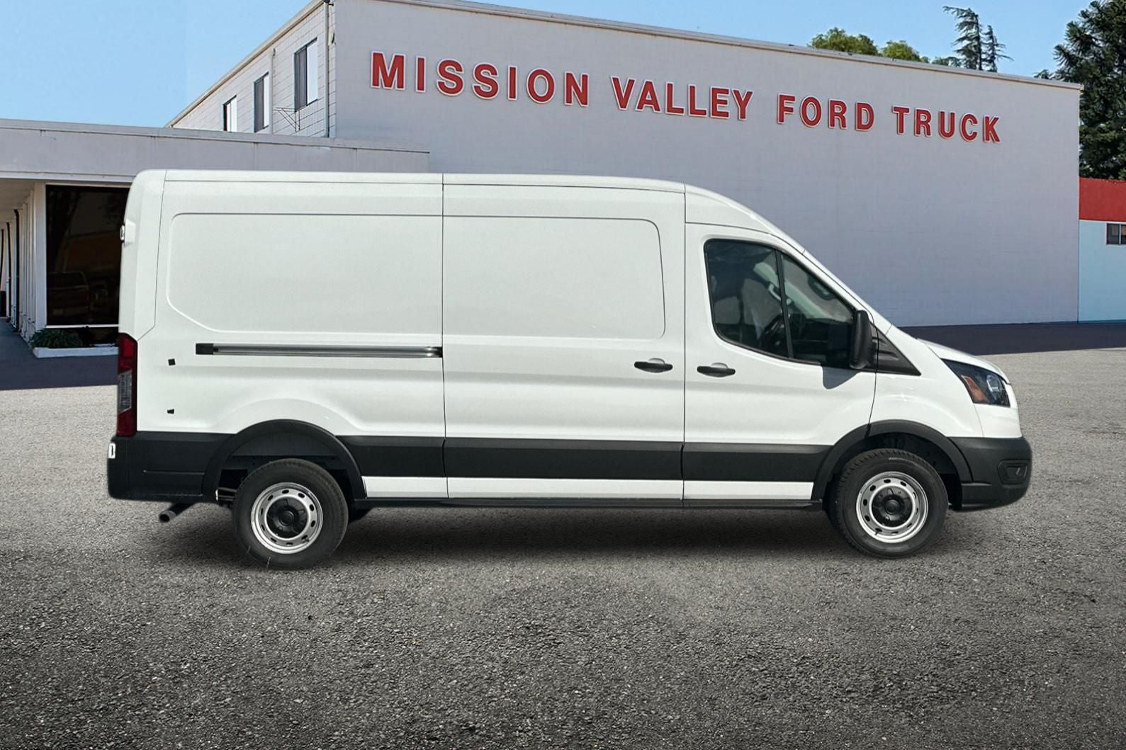 2026 Ford Transit-250 Base
