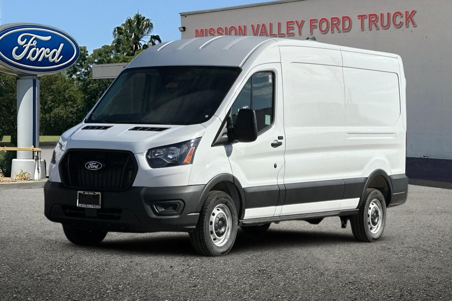 2026 Ford Transit-250 Base