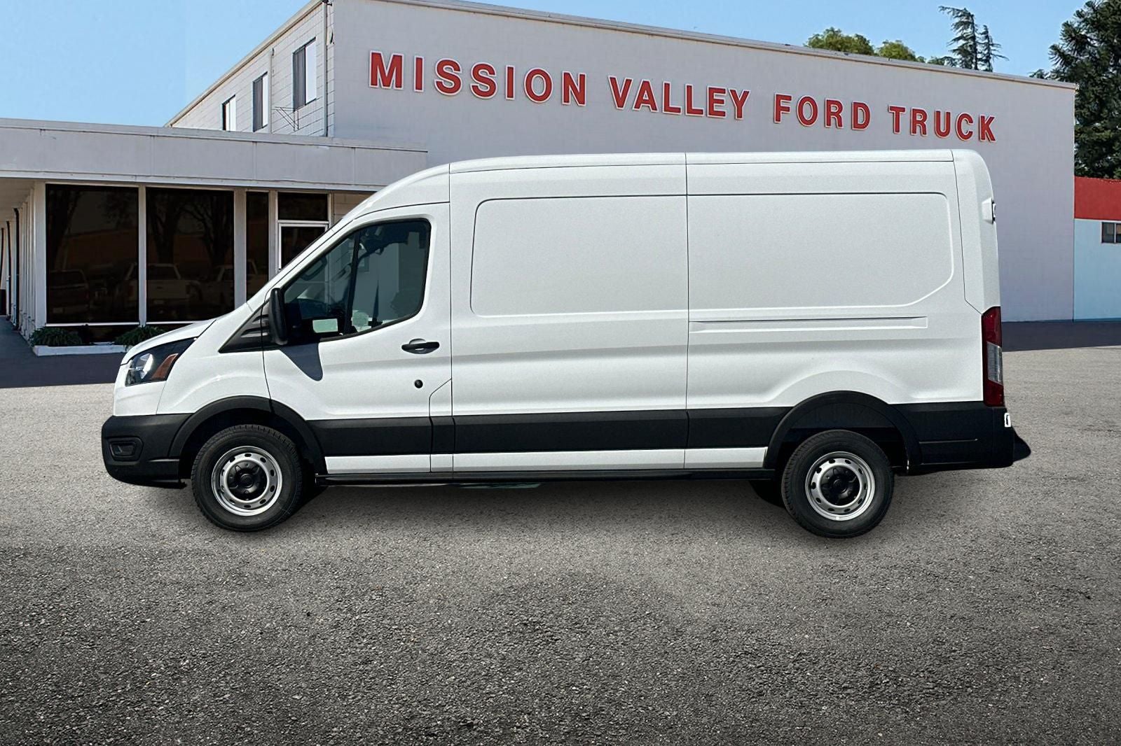 2026 Ford Transit-250 Base