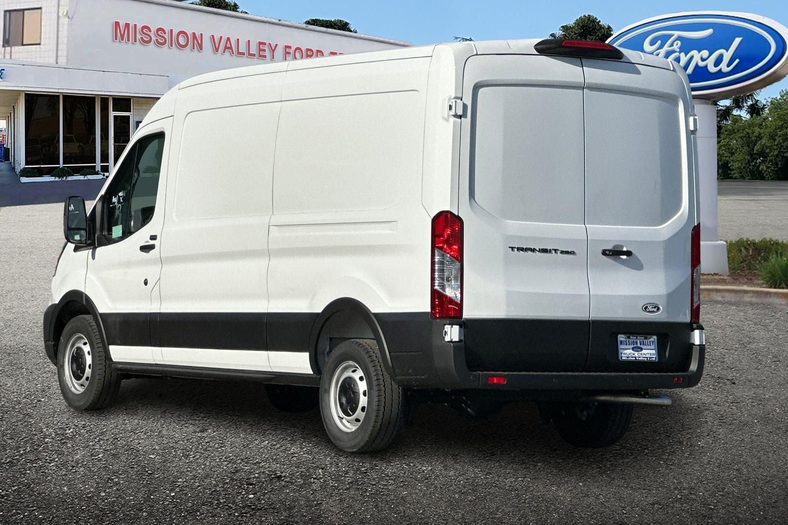 2026 Ford Transit-250 Base