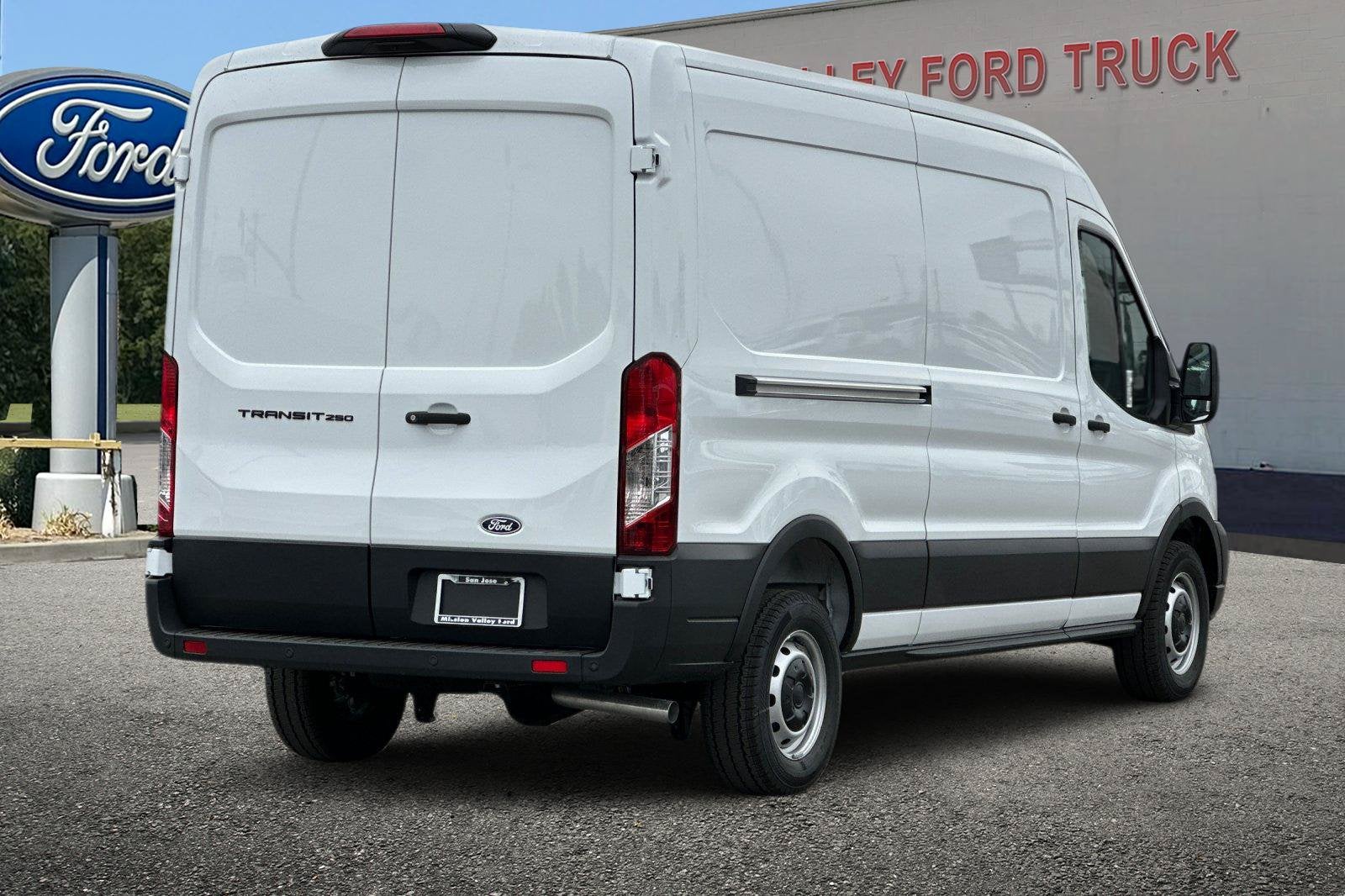 2026 Ford Transit-250 Base