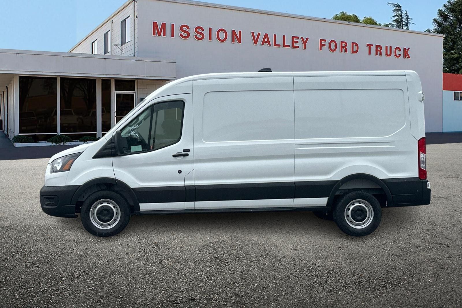 2026 Ford Transit-250 Base