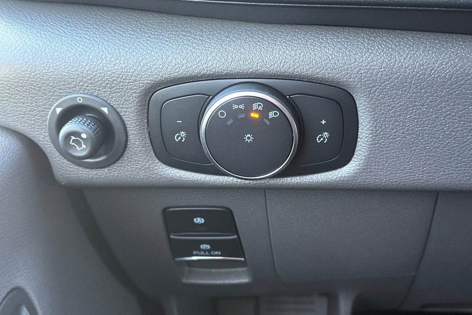 2027 Ford Transit-250 Base