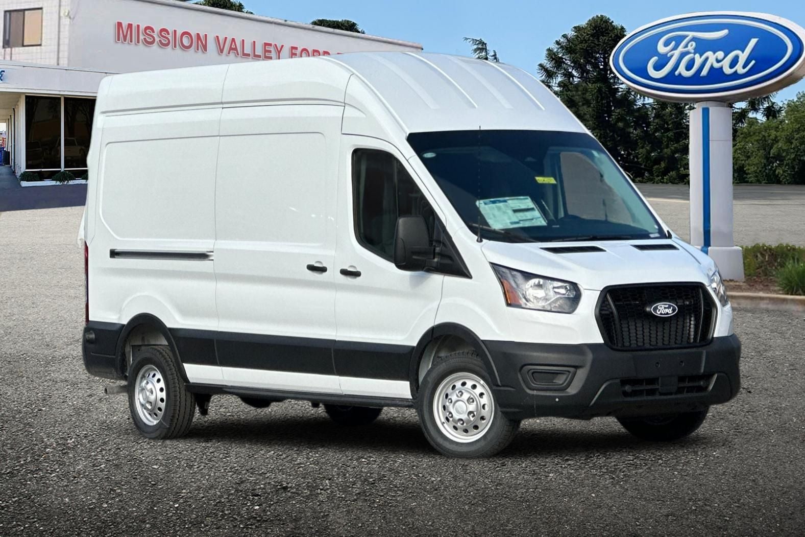 2026 Ford Transit-250 Base