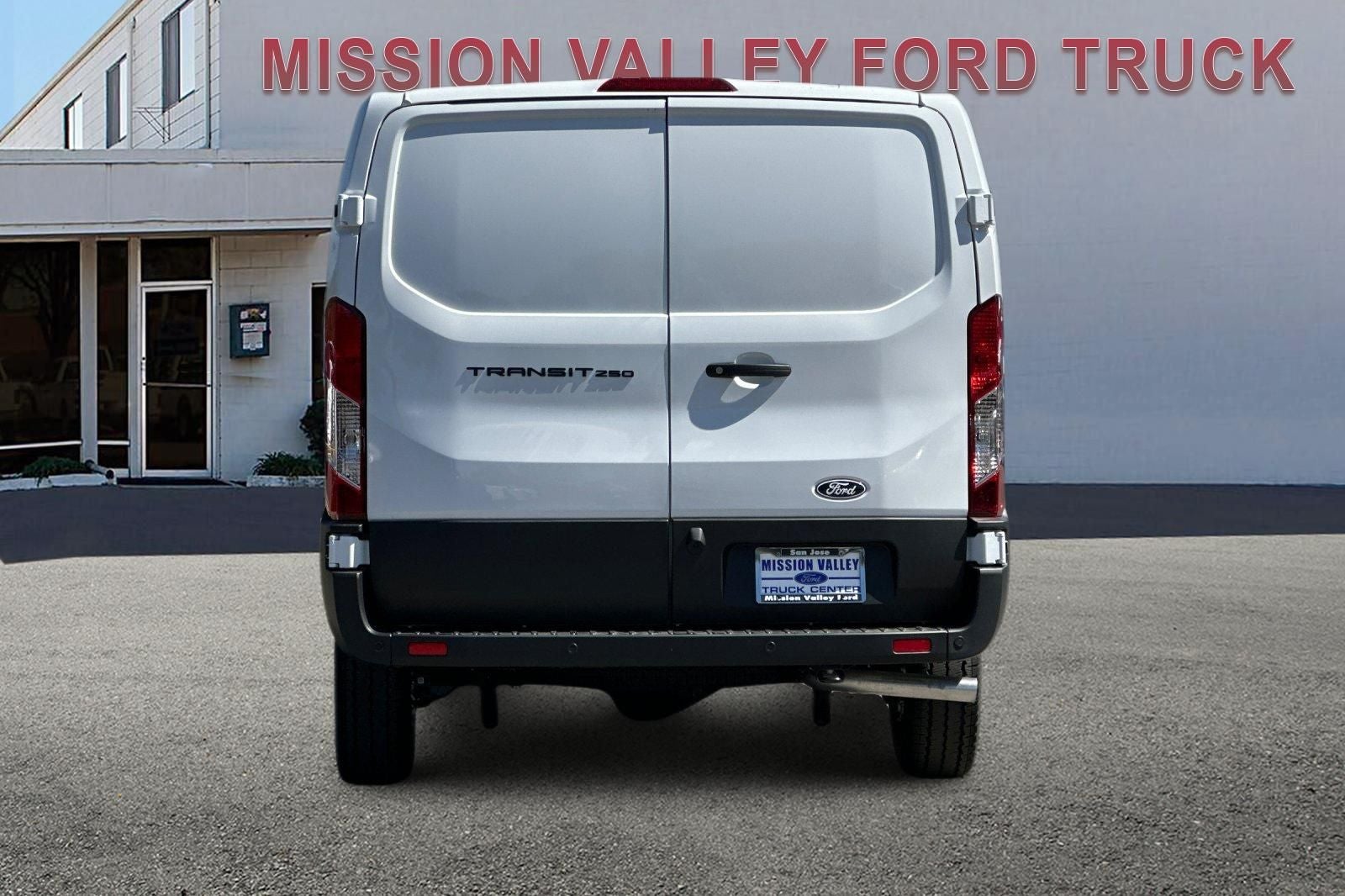 2026 Ford Transit-250 Base