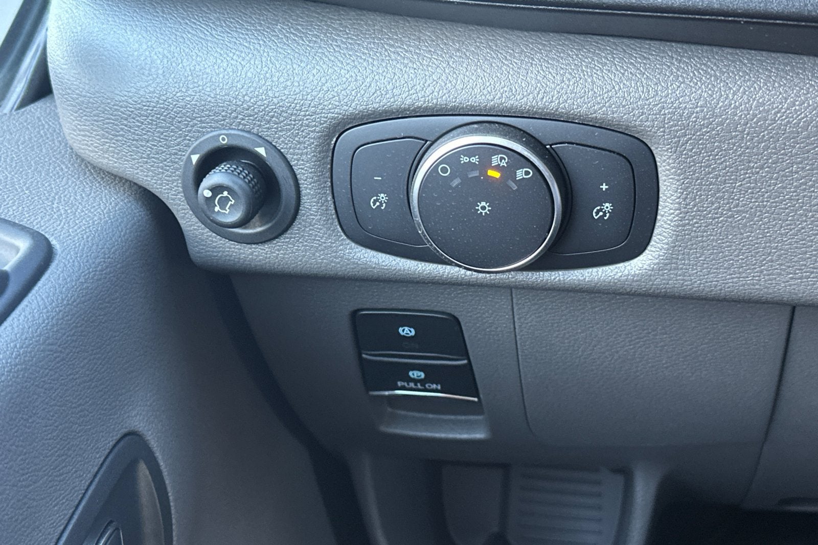 2027 Ford Transit-250 Base