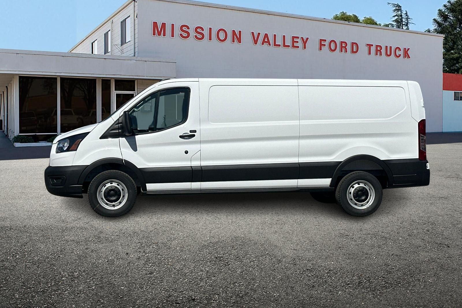 2026 Ford Transit-250 Base