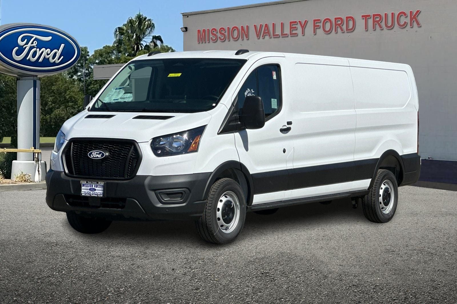 2026 Ford Transit-250 Base