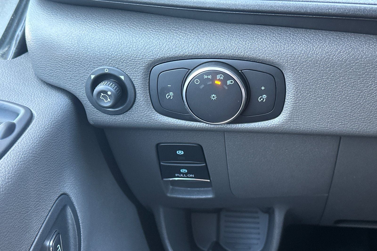2027 Ford Transit-250 Base